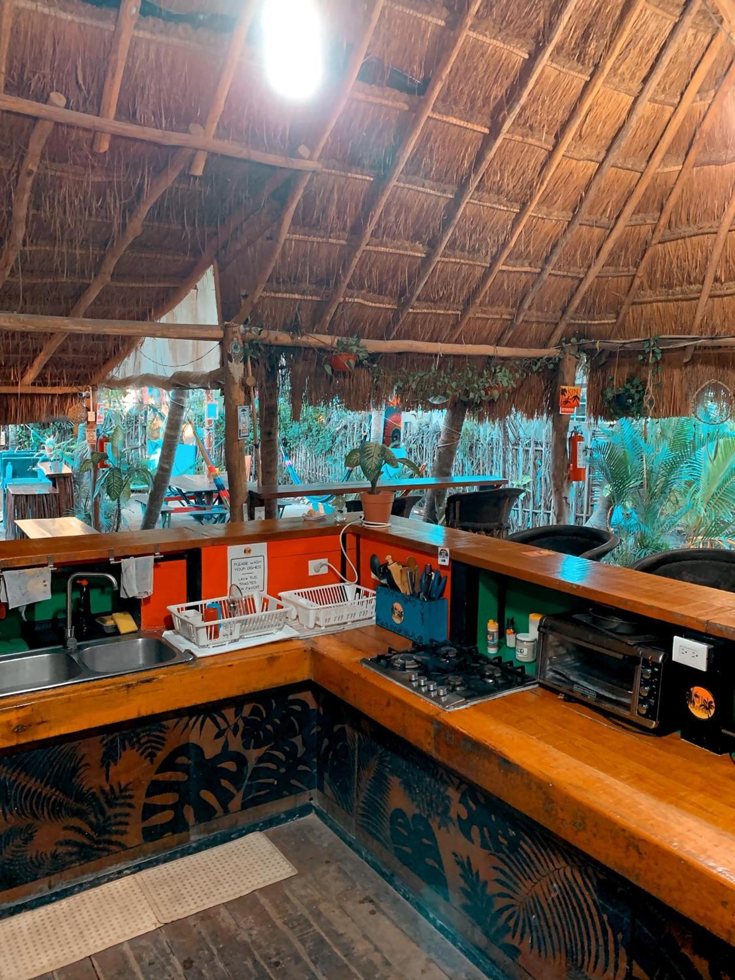 Kin Hostal And Camping Isla Holbox Exterior photo