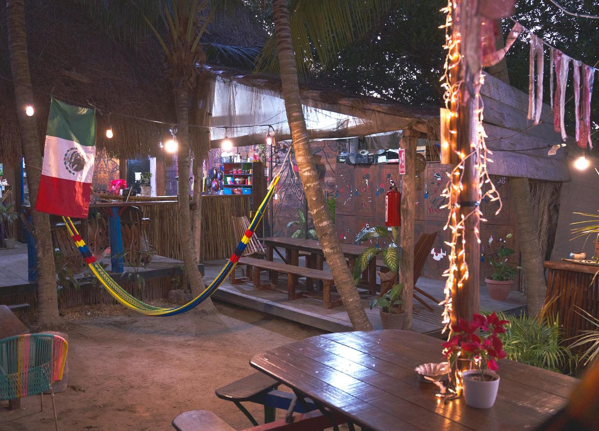 Kin Hostal And Camping Isla Holbox Exterior photo